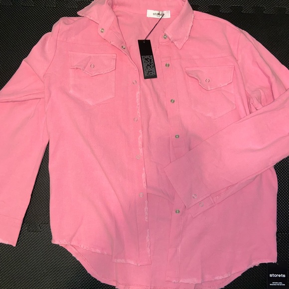 Pink Distressed Shacket - Picture 2 of 4
